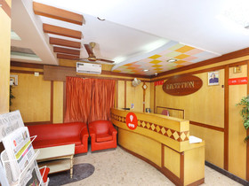 Dreams Manor by OYO Rooms