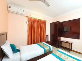 Dreams Manor by OYO Rooms
