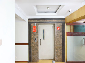 Dreams Manor by OYO Rooms