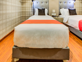 Edition O 30024 The Banyan Poonamallee