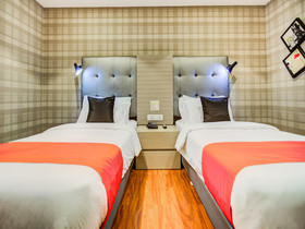 Edition O 30024 The Banyan Poonamallee