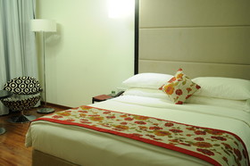 E Mall Hotel