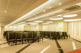 E Mall Hotel