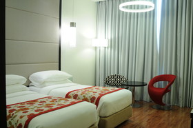 E Mall Hotel