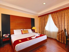Emarald Hotel Chennai