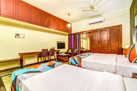 FabExpress Nestlay Rooms