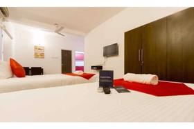 FabHotel Iberis Sholinganallur
