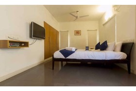 FabHotel Iberis Sholinganallur