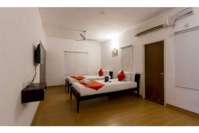 FabHotel Iberis Sholinganallur