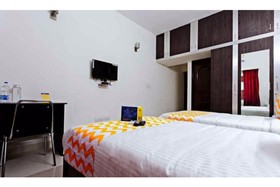 Hotel Sharon Residency