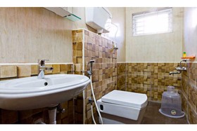 Hotel Sharon Residency