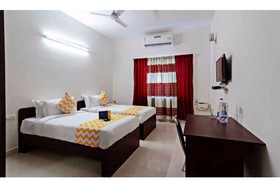 Hotel Sharon Residency