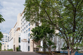 Feathers - A Radha Hotel