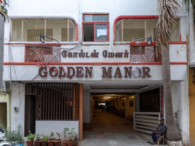 Golden Manor