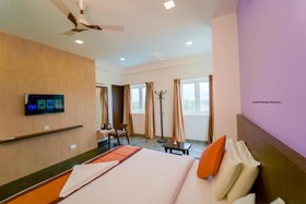 Grand Padappai Residency