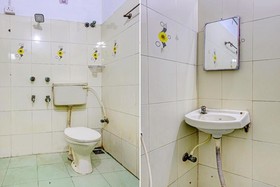 Grand Residency by OYO Rooms