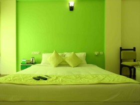 Green Tree Service Apartment