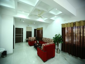 Green Tree Service Apartments by OYO Rooms