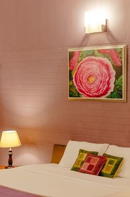 Hanu Reddy Residences Wallace Garden