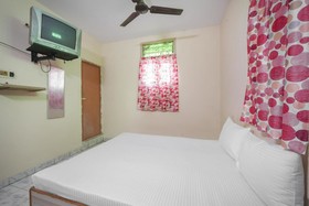 Harini Lodge by OYO Rooms