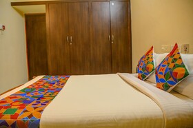 Hibiscus Stays by Fabhotel