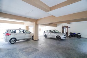 Home Tree Service Apartment by FabHotel