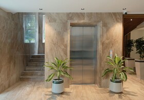 Hotel 44 Oasis