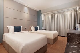 Hotel 44 Oasis