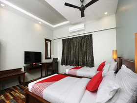 Hotel Ashvattha By OYO Rooms