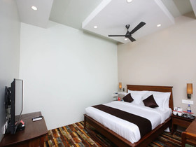 Hotel Ashvattha By OYO Rooms
