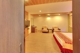 Hotel Bhimaas