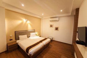 Hotel Brownstar