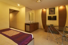 Hotel Chandra Park