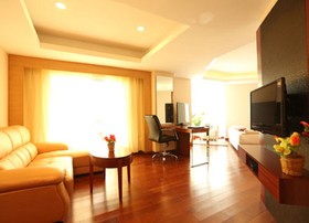 Townhouse OAK Hotel Chennai La Palace