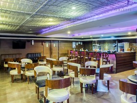 Townhouse OAK Hotel Chennai La Palace