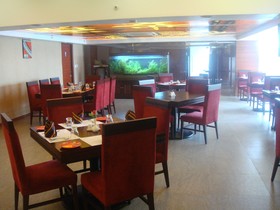 Townhouse OAK Hotel Chennai La Palace