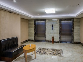 Townhouse OAK Hotel Chennai La Palace