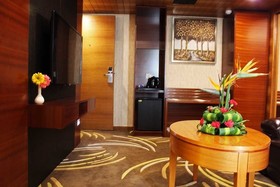 Townhouse OAK Hotel Chennai La Palace