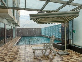 Townhouse OAK Hotel Chennai La Palace