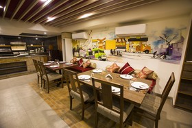 Hotel Dhans