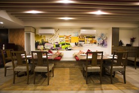Hotel Dhans