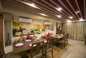 Hotel Dhans
