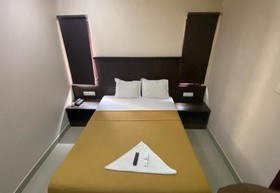 Hotel Lebanon Inn