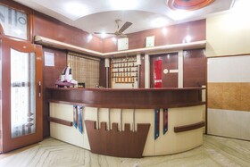 Hotel Le Palace by OYO Rooms