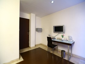 Collection O Oriental Inn Gopalapuram Near Marina Beach