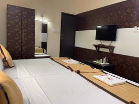 Hotel Rathnavel Towers Annex