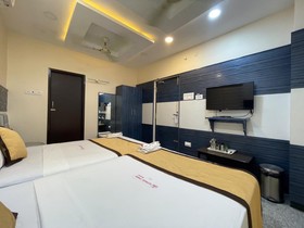 Hotel Rathnavel Towers Annex