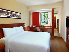 ibis Chennai City Centre