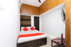 Jas Residency by OYO Rooms