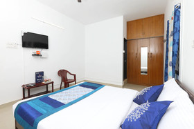 Jas Residency by OYO Rooms